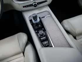 Volvo XC60 thumbnail 16