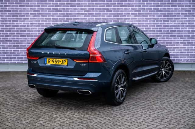 Volvo XC60 (2019) thumbnail 17