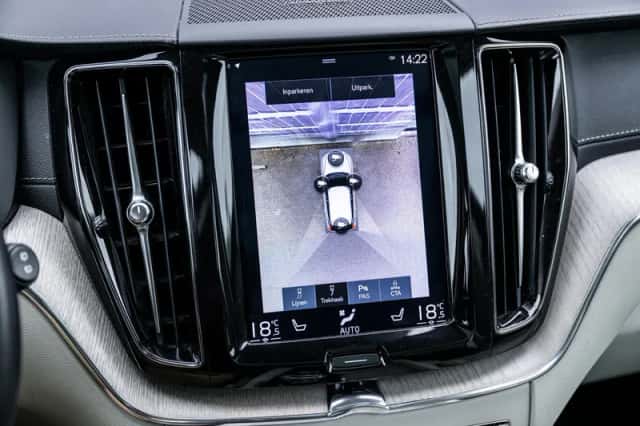 Volvo XC60 (2019) thumbnail 21