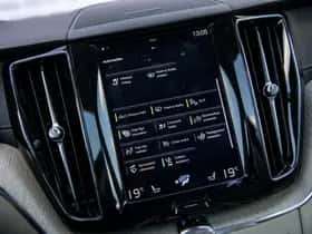 Volvo XC60 thumbnail 25