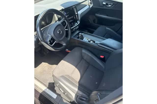 Volvo V60 (2020) thumbnail 6