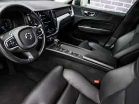 Volvo XC60 (2020) thumbnail 17
