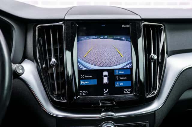 Volvo XC60 (2020) thumbnail 24