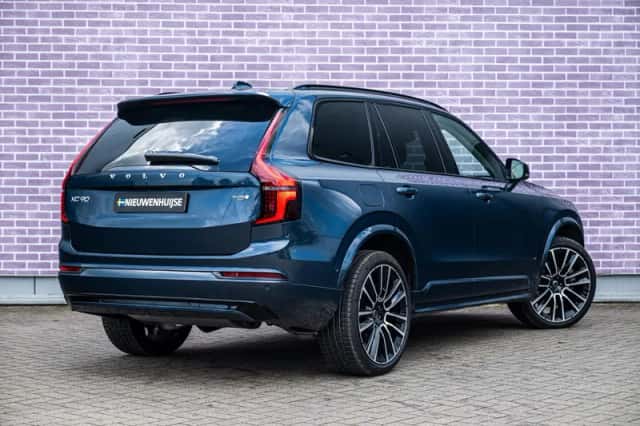 Volvo XC90 (2026) thumbnail 2