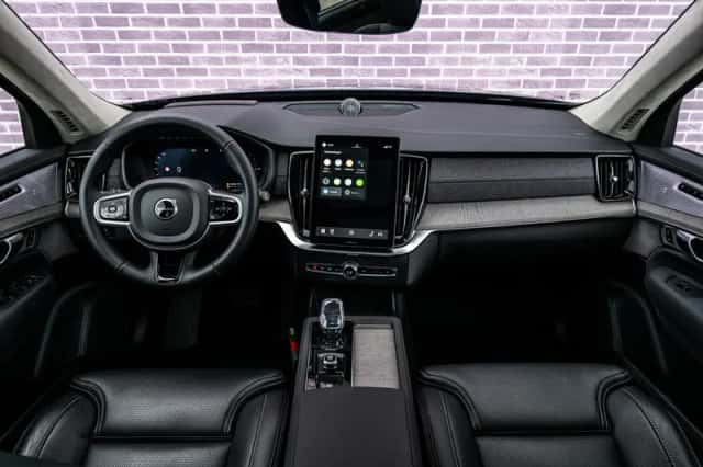 Volvo XC90 (2025) thumbnail 5