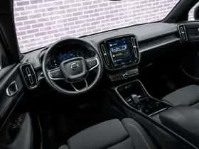 Volvo C40 (2023) thumbnail 17
