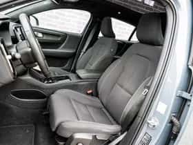 Volvo C40 (2023) thumbnail 7