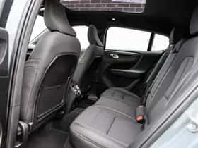 Volvo C40 (2023) thumbnail 8