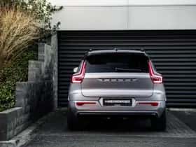 Volvo EX40 thumbnail 12