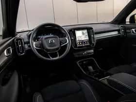 Volvo EX40 thumbnail 13