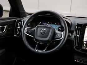 Volvo EX40 thumbnail 30