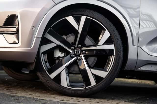 Volvo EX40 (2025) thumbnail 48