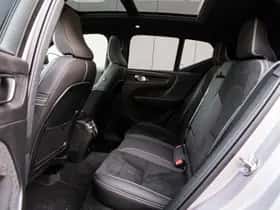Volvo EX40 thumbnail 10