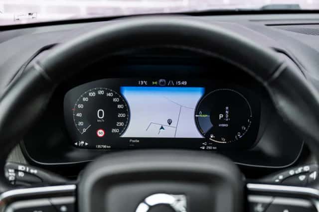 Volvo XC40 (2022) thumbnail 12