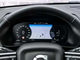 Volvo XC40 (2022) thumbnail 12
