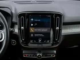 Volvo XC40 (2022) thumbnail 14