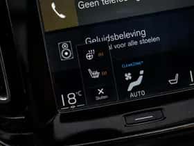 Volvo XC40 (2022) thumbnail 22