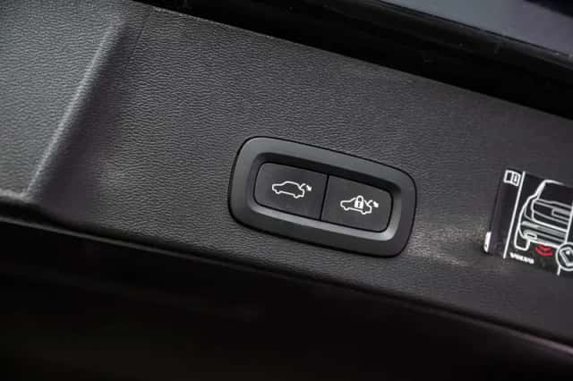 Volvo XC40 (2022) thumbnail 31