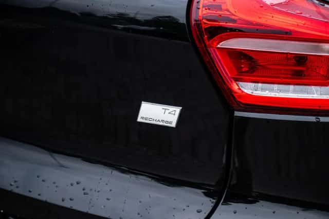 Volvo XC40 (2022) thumbnail 32