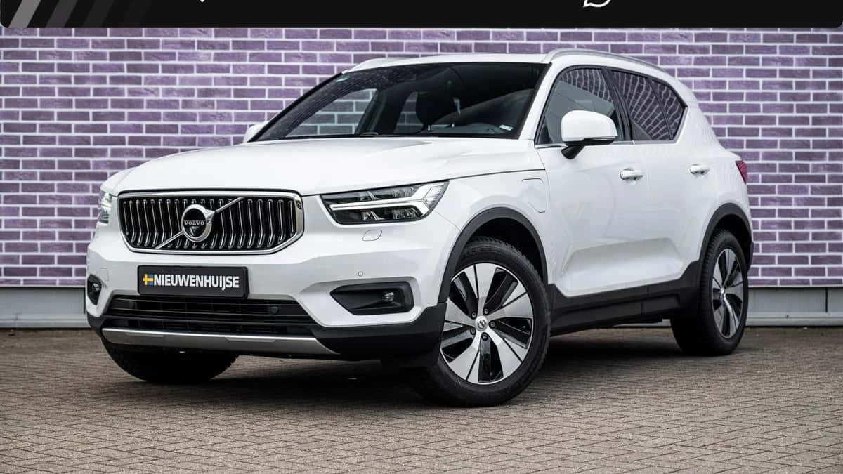 Volvo XC40 — foto 1