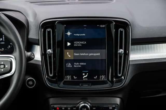 Volvo XC40 (2021) thumbnail 13