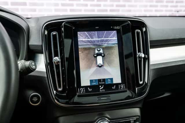 Volvo XC40 (2021) thumbnail 21