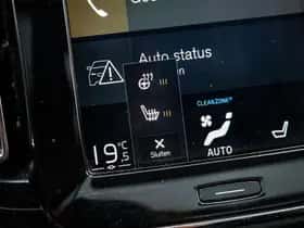 Volvo XC40 thumbnail 23