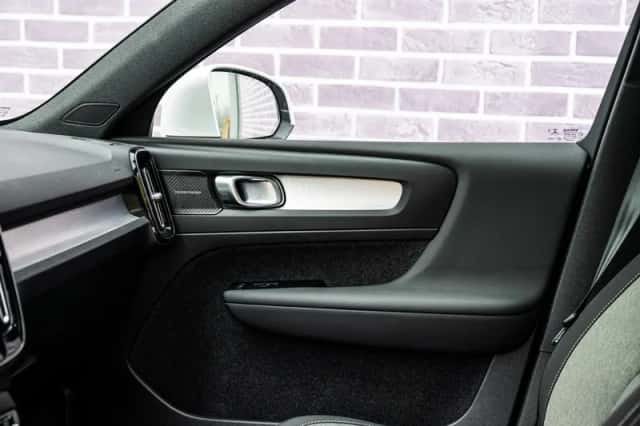 Volvo XC40 (2021) thumbnail 28