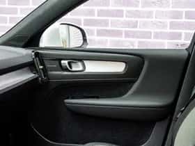 Volvo XC40 thumbnail 28