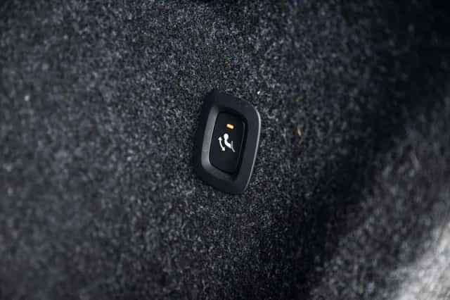 Volvo XC40 (2021) thumbnail 32