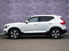 Volvo XC40 thumbnail 6