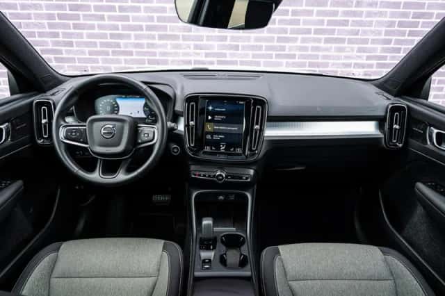 Volvo XC40 (2021) thumbnail 7