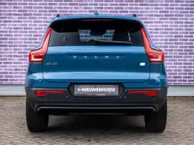 Volvo XC40 thumbnail 11