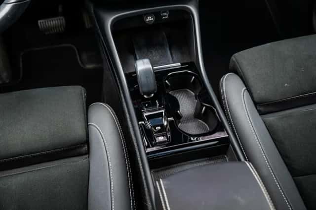 Volvo XC40 (2022) thumbnail 15