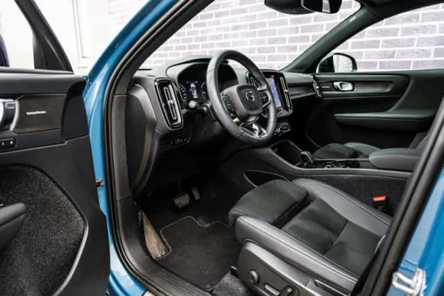 Volvo XC40 (2022) thumbnail 18