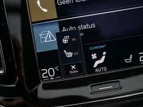 Volvo XC40 thumbnail 23