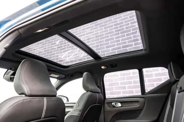 Volvo XC40 (2022) thumbnail 32