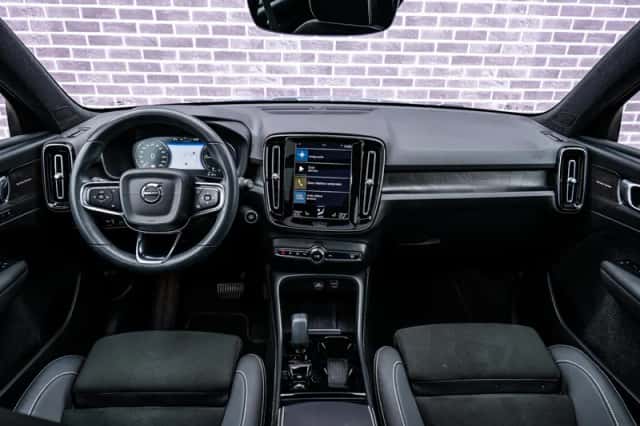 Volvo XC40 (2022) thumbnail 7