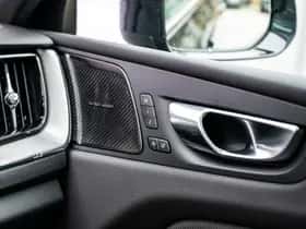 Volvo XC60 thumbnail 25