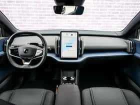 Volvo EX30 (2024) thumbnail 5
