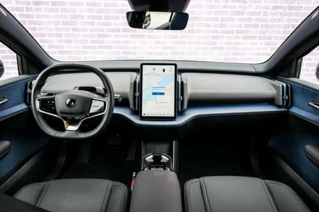 Volvo EX30 (2024) thumbnail 7