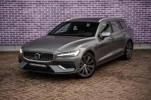 Volvo V60 (2021) thumbnail 17