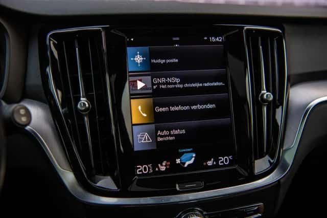 Volvo V60 (2021) thumbnail 20