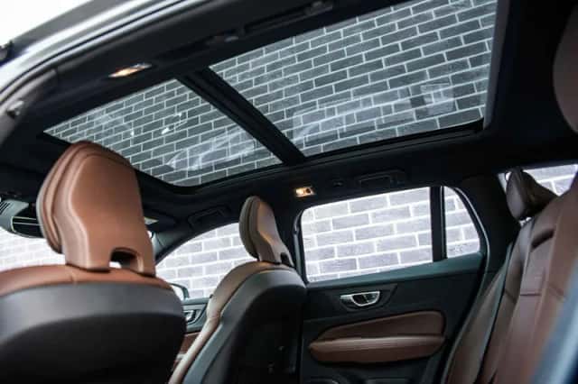 Volvo V60 (2021) thumbnail 33