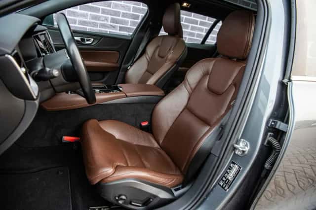 Volvo V60 (2021) thumbnail 8