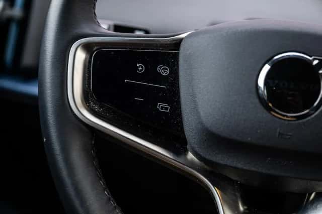 Volvo EX30 (2024) thumbnail 15