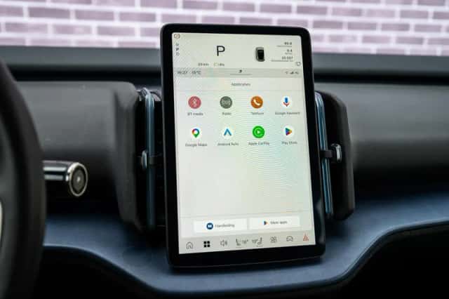 Volvo EX30 (2024) thumbnail 21