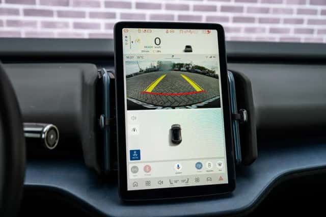 Volvo EX30 (2024) thumbnail 22