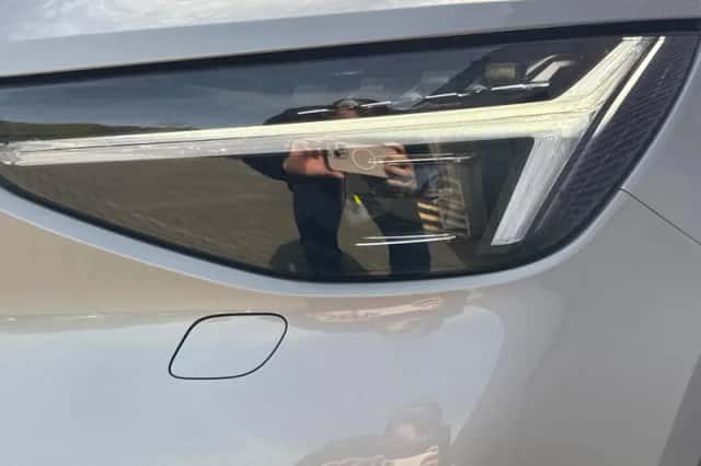 Volvo C40 (2022) thumbnail 11