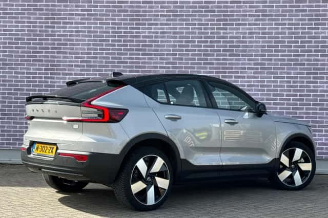 Volvo C40 (2022) thumbnail 3